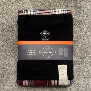 St. John's Bay Black and Burgundy Plaid Men's Shirt Set